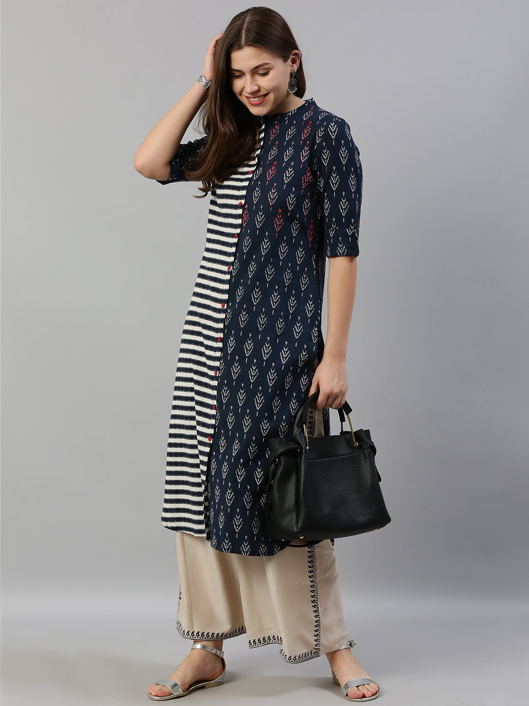 Neerus Blue striped printed straight kurta - detail view 4