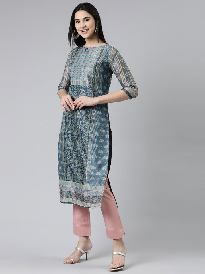 Neerus Grey silk chiffon embroidered kurta set with trouser and dupatta - back view