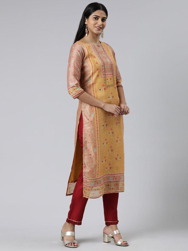 Neerus Yellow Chanderi Cotton Printed Kurta Set - back view