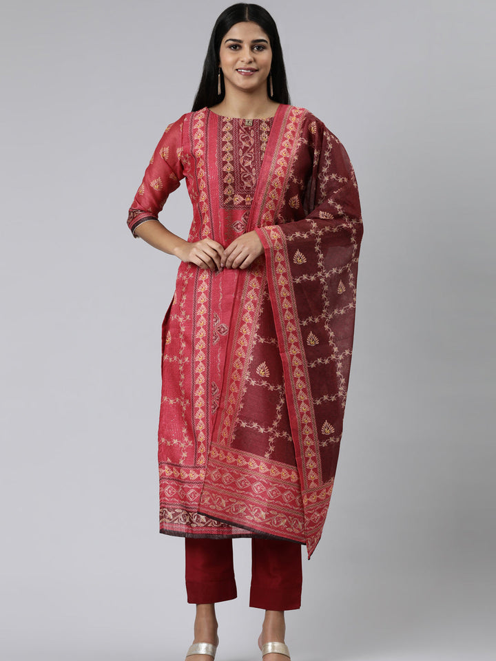 Neerus Red Chanderi Cotton Printed Kurta Set - front view