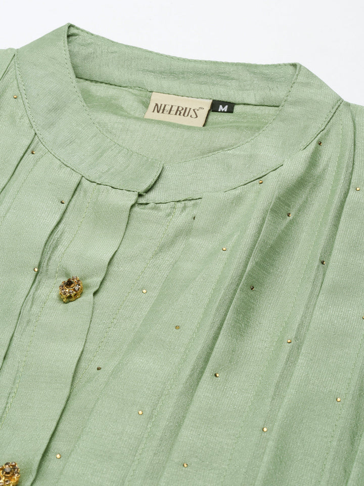 Neerus Green viscose printed anarkali kurta - detail view 3