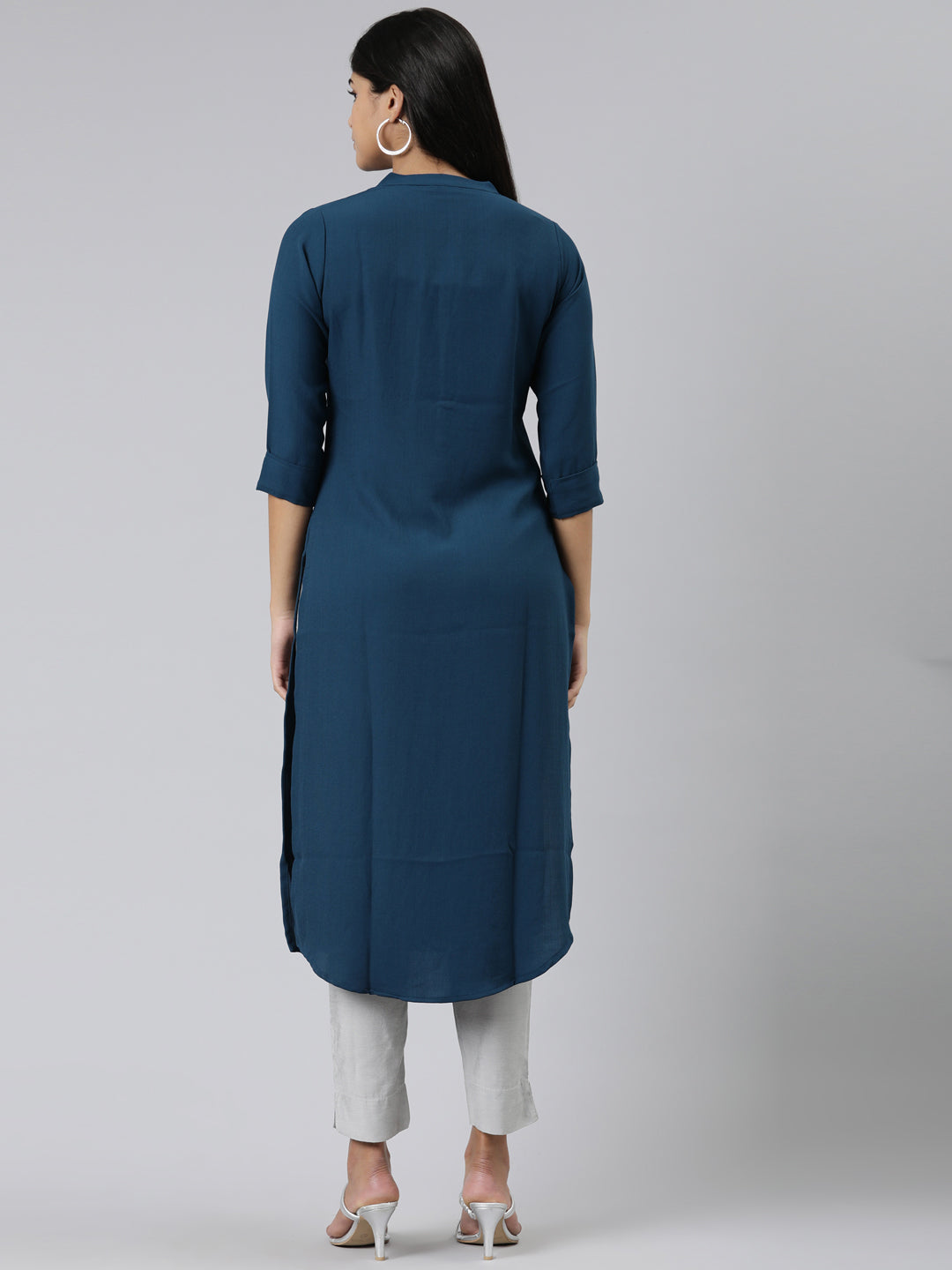 Neerus Green viscose rayon solid straight kurti - side view