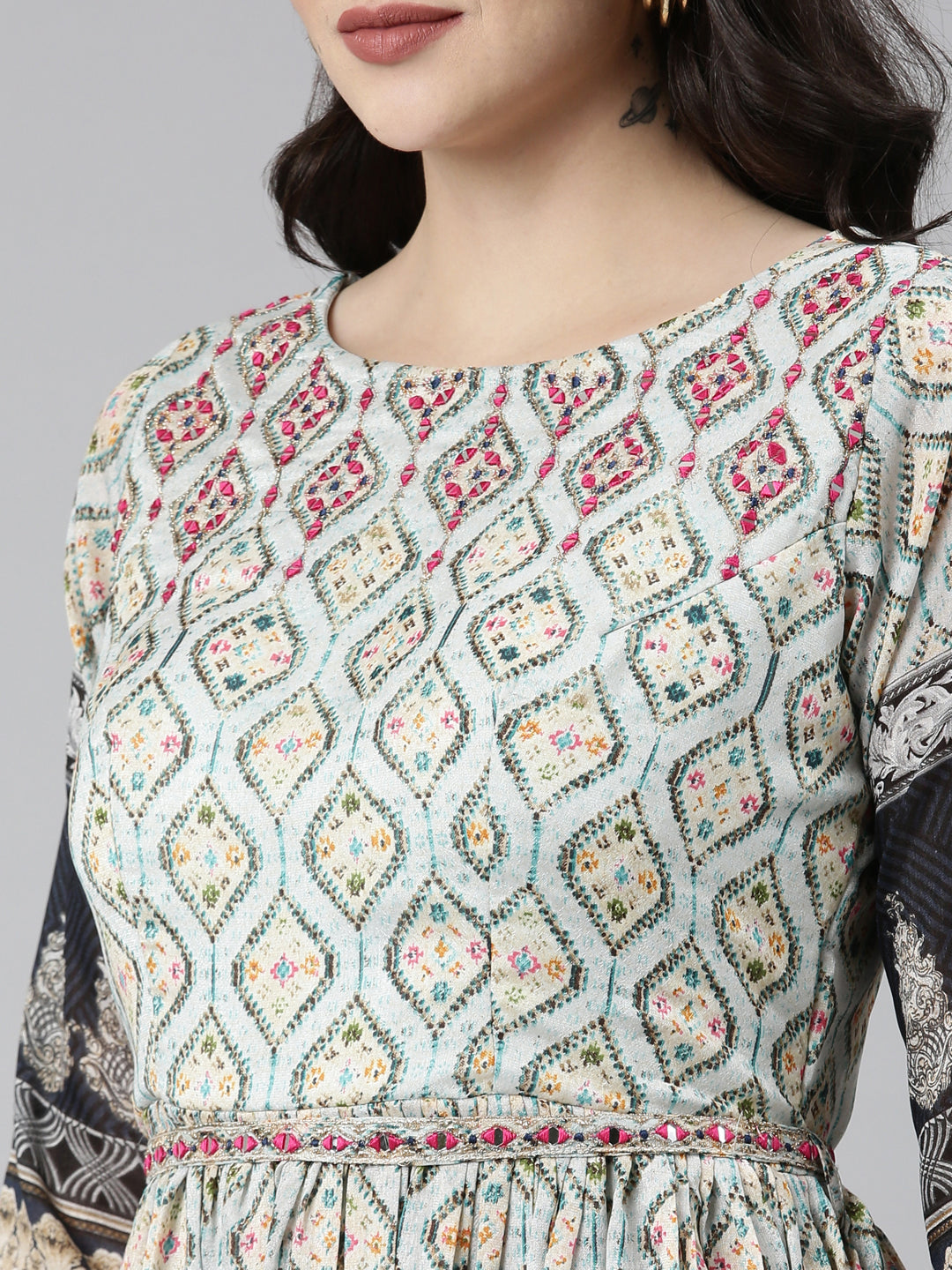 Neerus Blue crepe printed straight dress - detail view 1