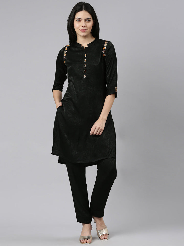 Neerus Green solid straight kurta set with trouser - front view