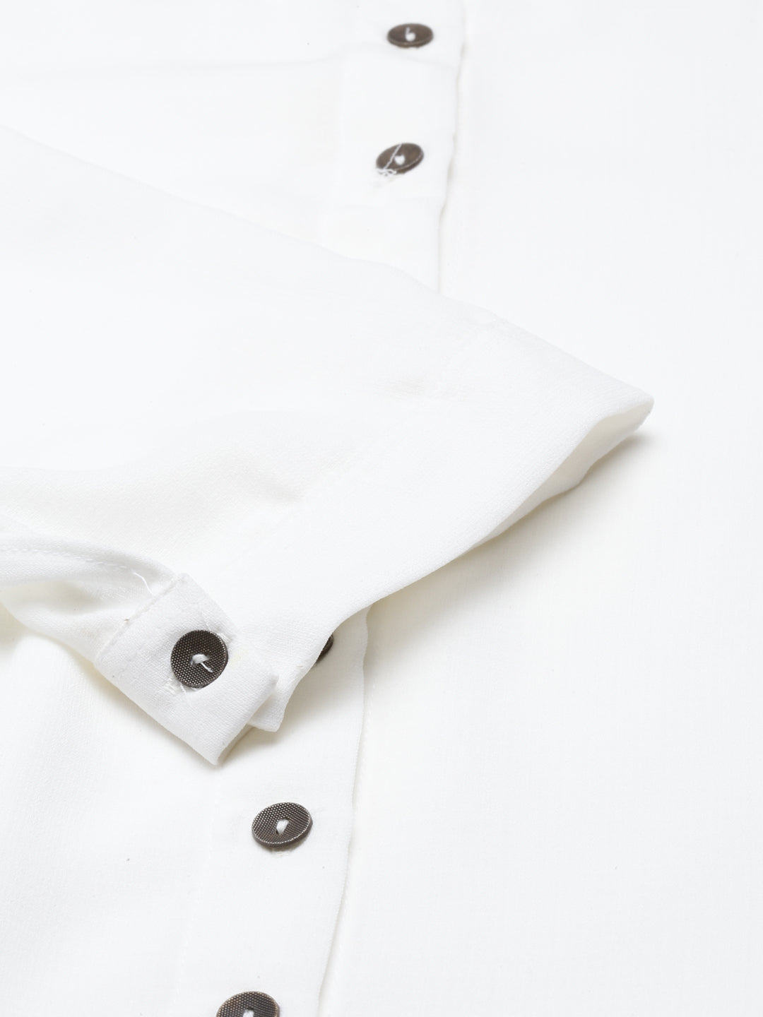 Neerus White rayon solid kurta - detail view 4