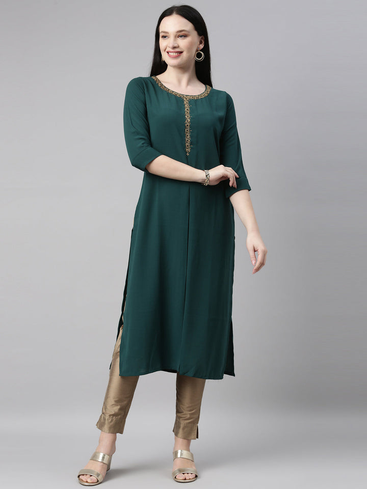 Neerus Green slub cotton printed kurti - front view