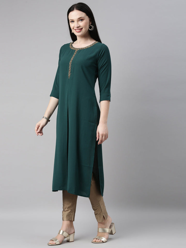 Neerus Green slub cotton printed kurti - side view