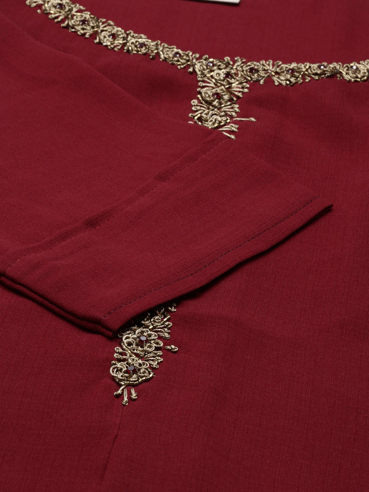 Neerus Maroon viscose rayon straight kurti - detail view 4
