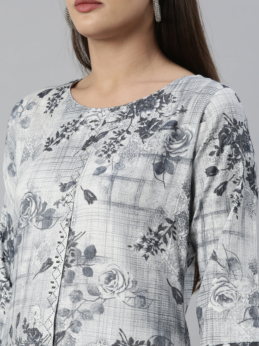 Neerus Blue rayon straight kurta set - detail view 5