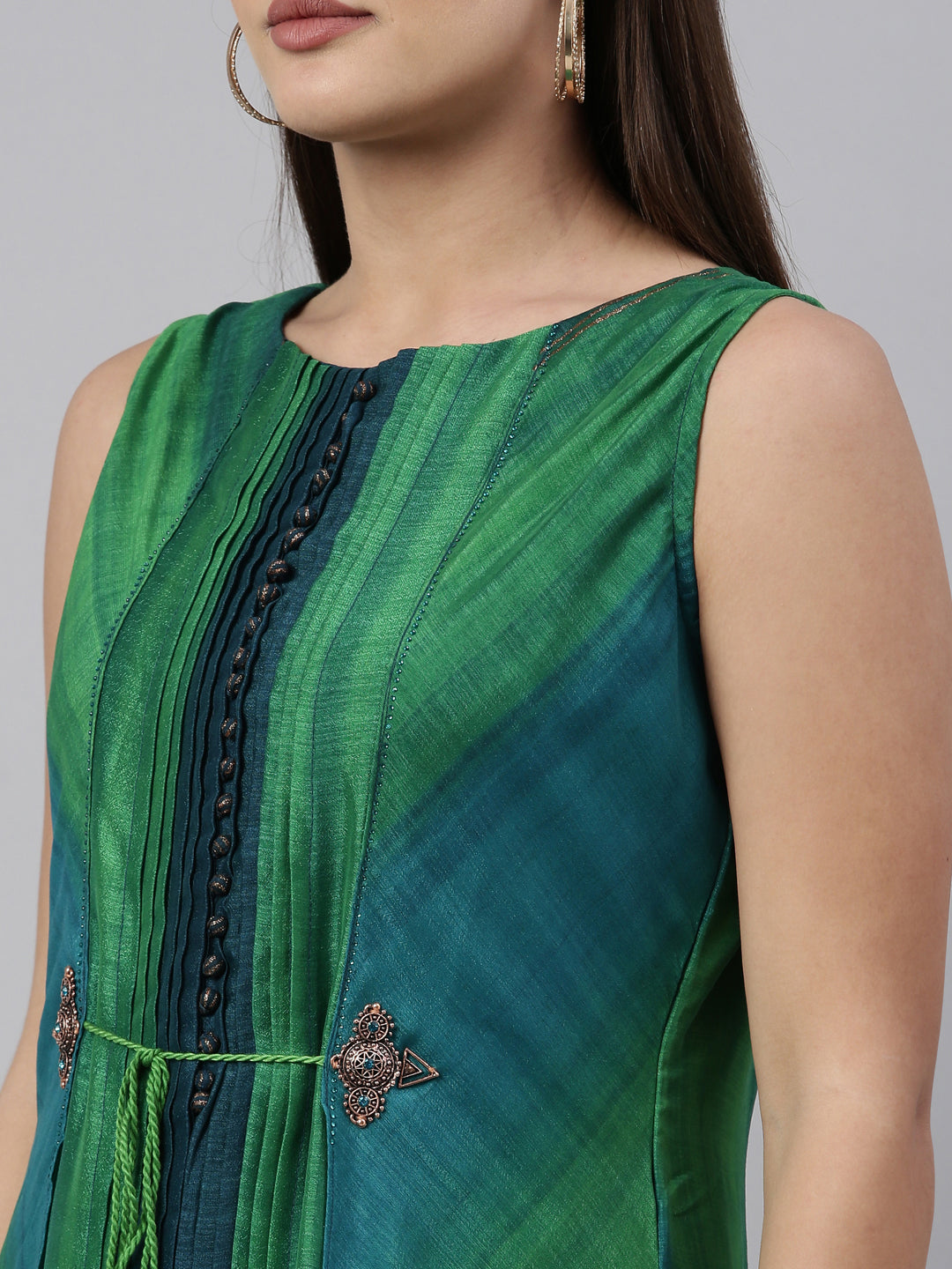 Neerus Green silk straight kurta - detail view 5