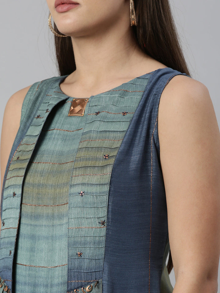 Neerus Blue silk straight kurta - detail view 5