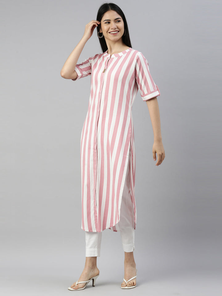 Neerus Pink rayon straight kurta - side view