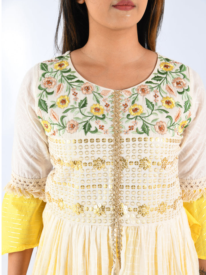 Neerus White cotton solid tunic dress - side view