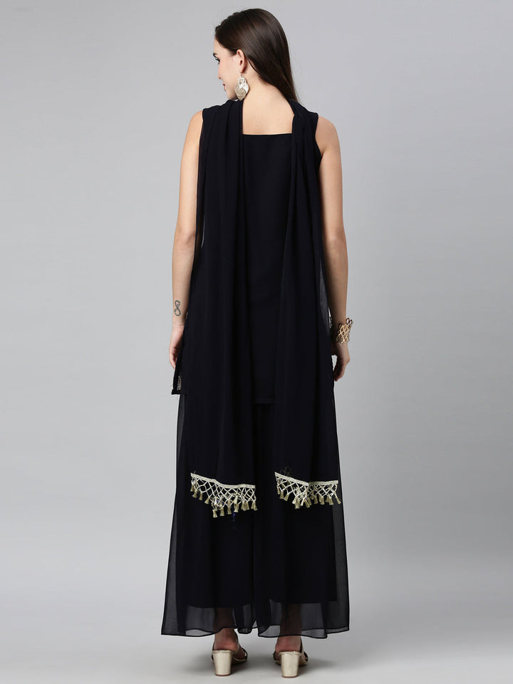 Neerus Black georgette embellished kurta set - back view