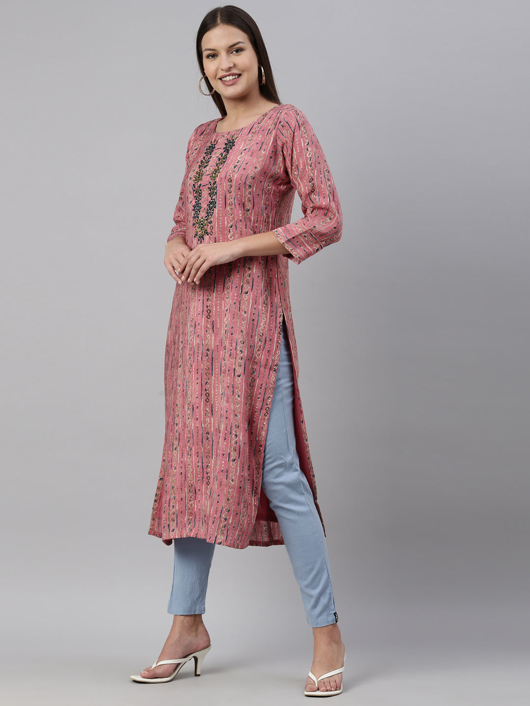 Neerus Pink georgette straight kurta - side view