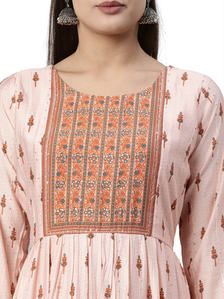 Neerus Pink muslin solid kurta - back view