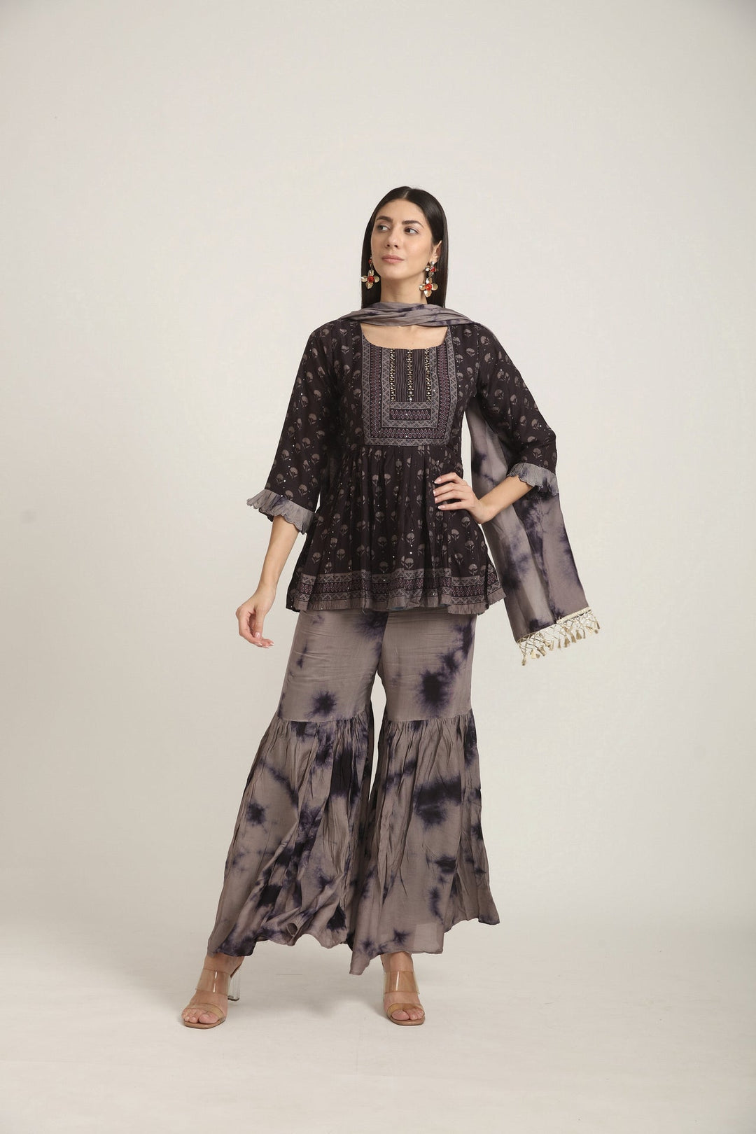 Neerus Black jute cotton printed kurta set - front view
