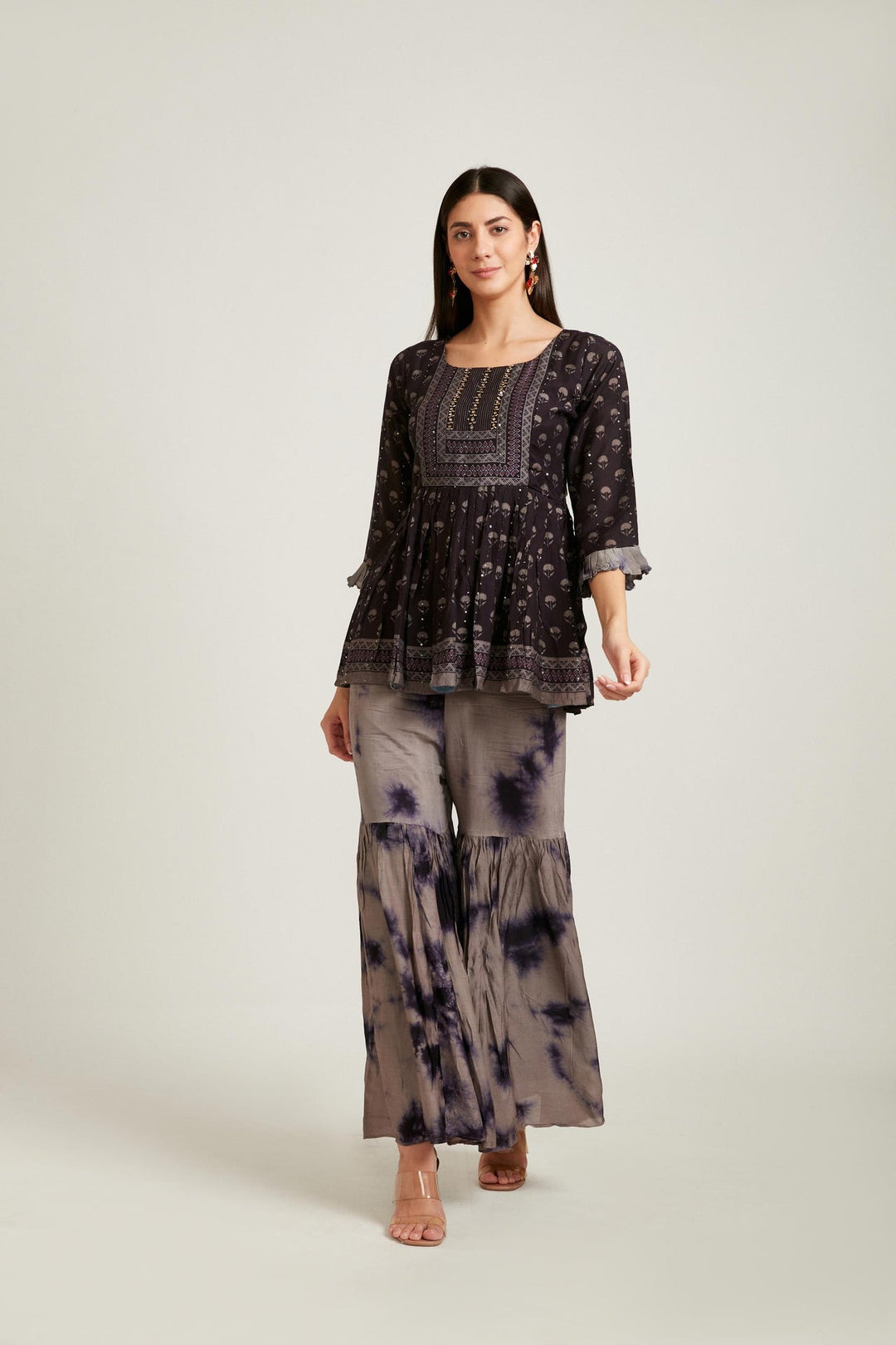 Neerus Black jute cotton printed kurta set - side view