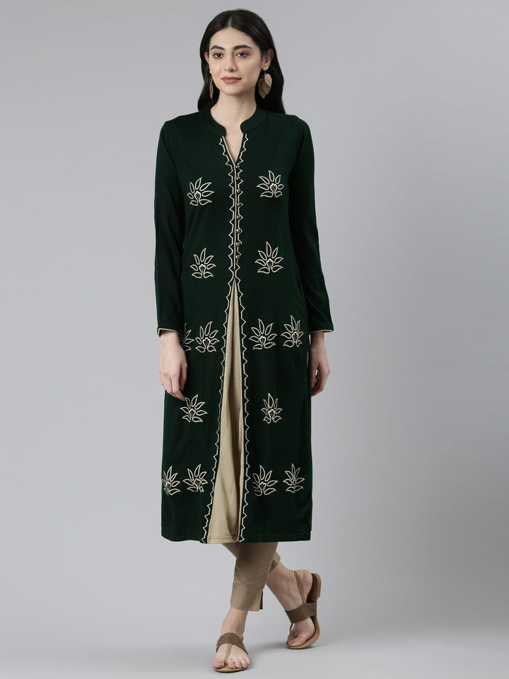 Neerus Green cotton embroidered straight kurta - front view