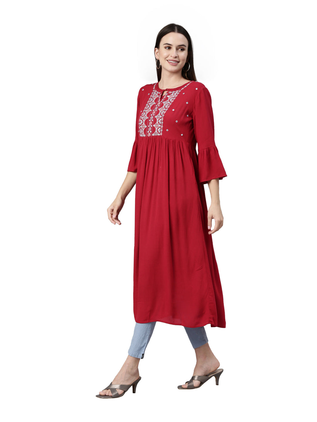 Neerus Maroon rayon solid kurta - side view