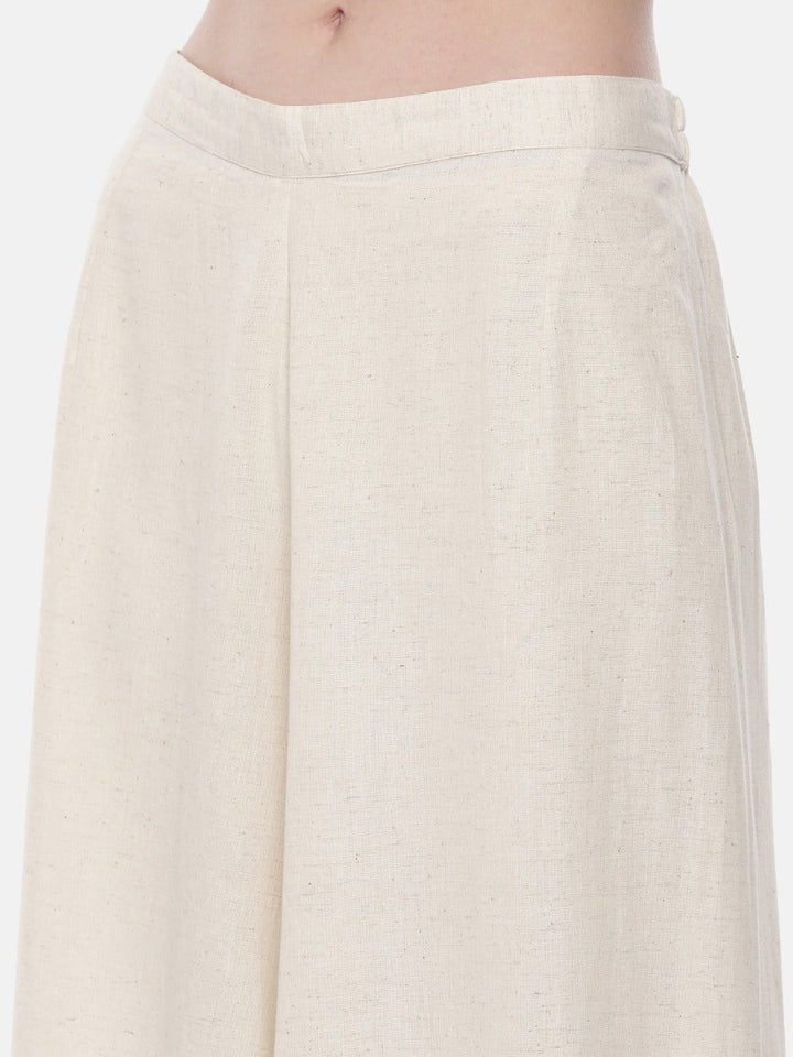 Neerus White embellished flared kurta - detail view 4