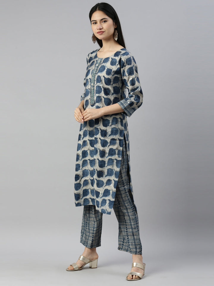 Neerus Blue muslin straight kurti - side view