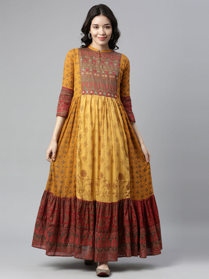 Neerus Yellow cotton thread embroidered anarkali kurti - detail view 4