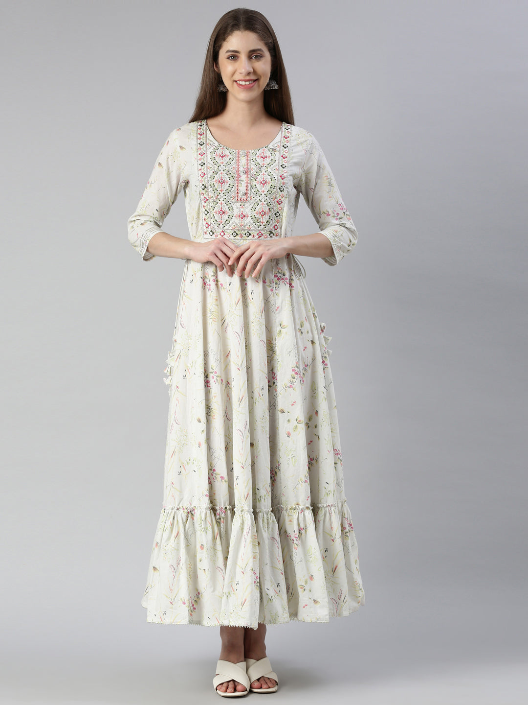 Neerus White printed maxi dress - front view