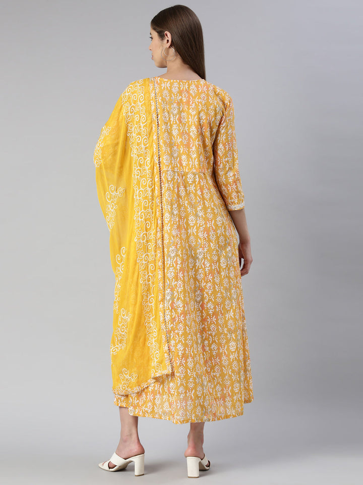 Neerus Yellow printed maxi dress - side view