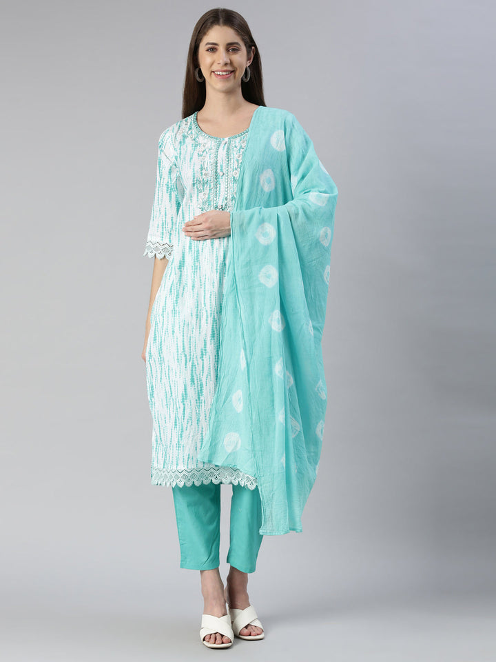 Neerus Green solid straight kurta set with trouser and dupatta - front view