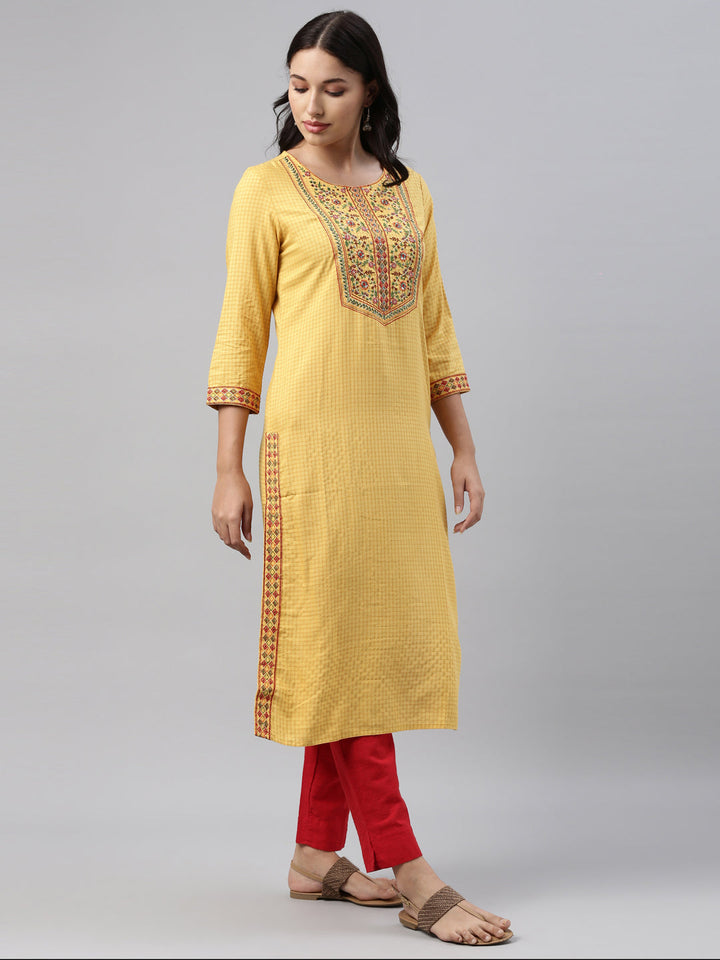 Neerus Yellow thread embroidered floral kurta - back view