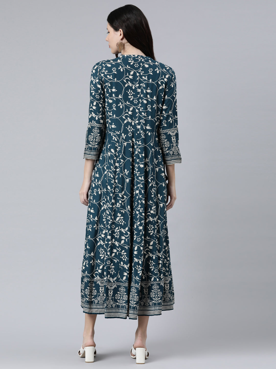 Neerus Green printed Anarkali kurti - side view
