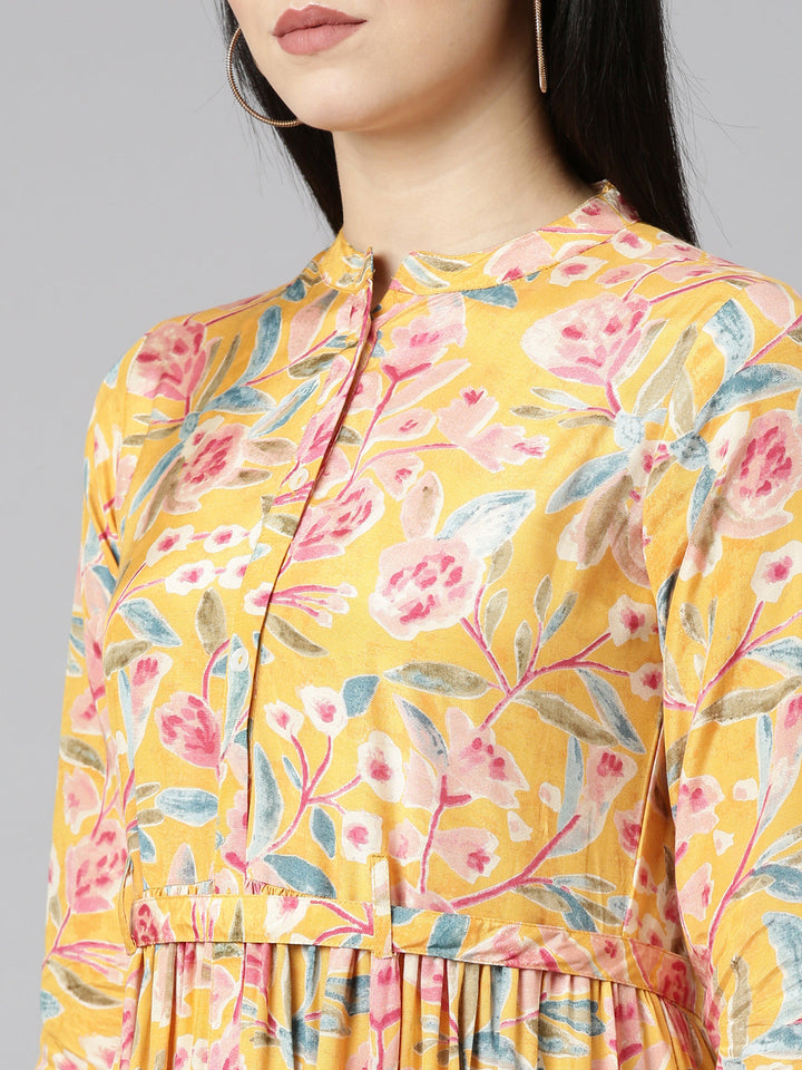 Neerus Yellow printed flared gown - detail view 1