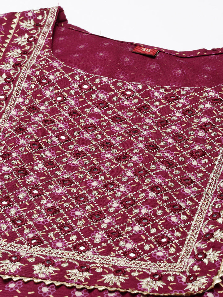 Neerus Purple georgette mirror work suit set - detail view 1