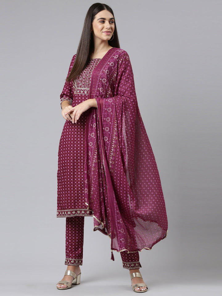 Neerus Purple georgette mirror work suit set - detail view 2