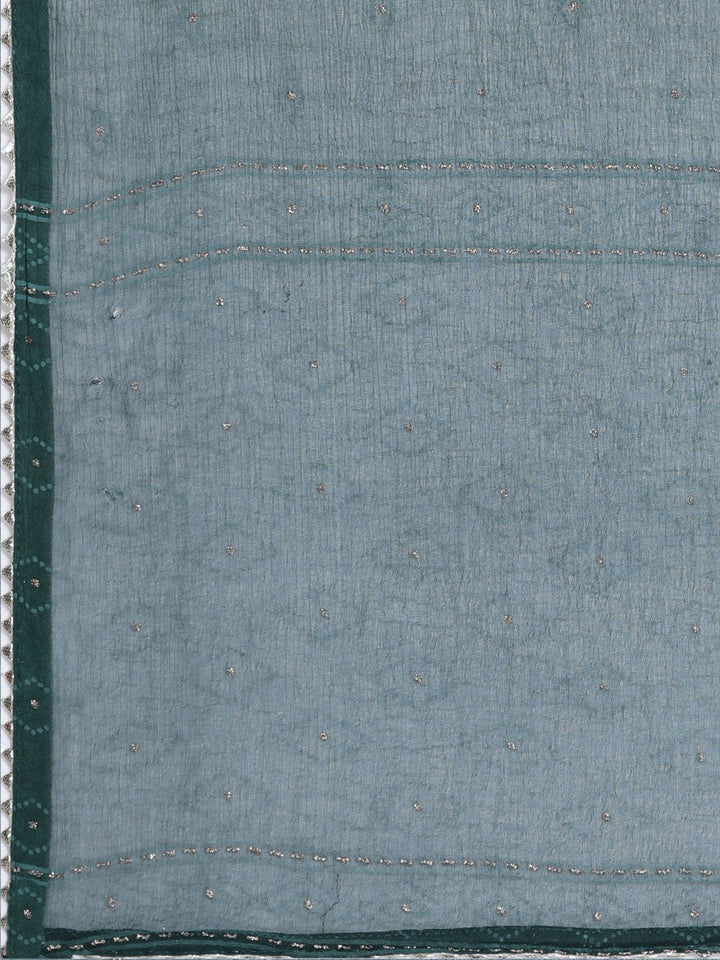 Neerus Green slub cotton embroidered kurta set - detail view 5