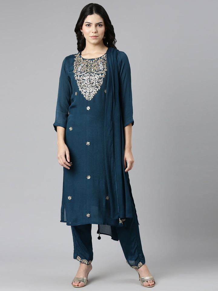 Neerus Green chiffon embroidered kurta set - front view