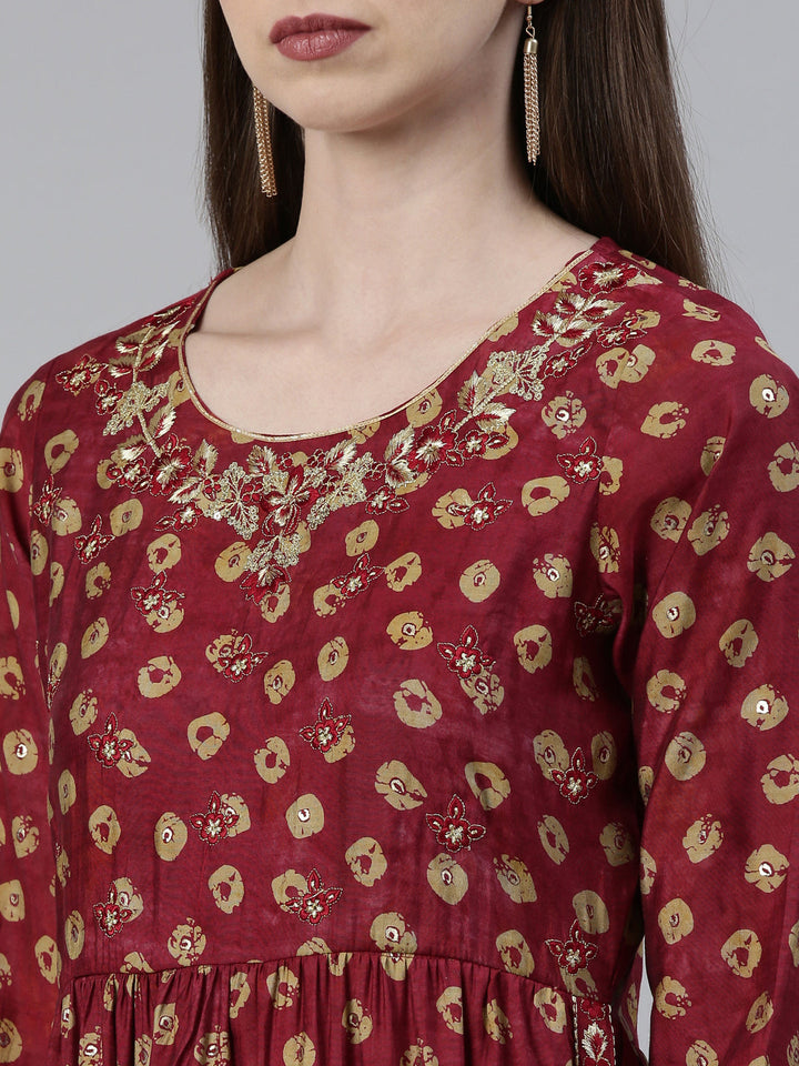 Neerus Pink printed kurta set with trouser and dupatta - detail view 1