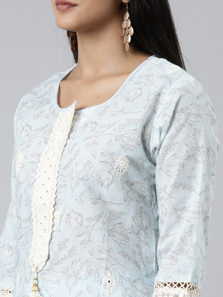 Neerus Green Chanderi Cotton Printed Kurta Set - detail view 1