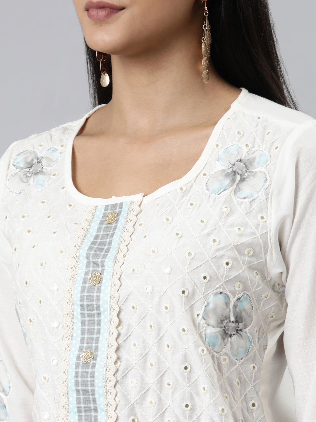 Neerus White Chanderi Cotton Embroidered Kurta Set - detail view 1