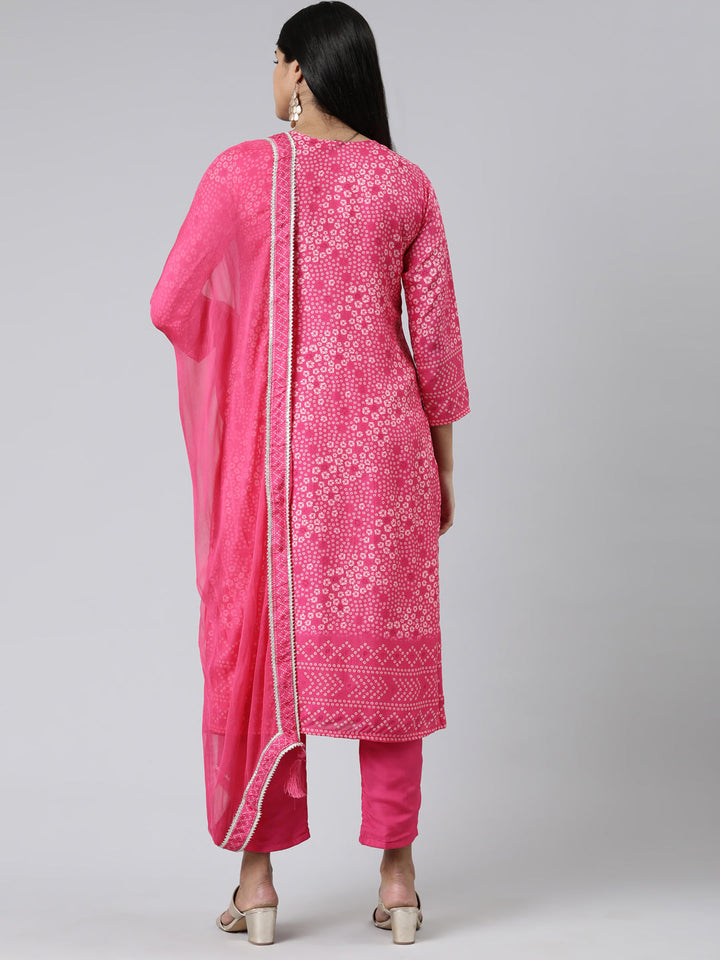 Neerus Pink muslin printed kurta set - side view