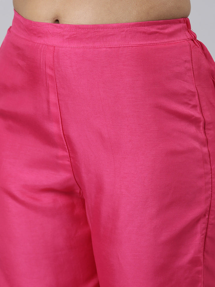 Neerus Pink muslin printed kurta set - detail view 2