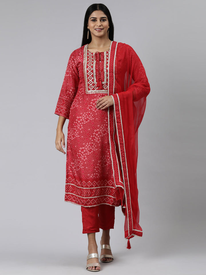Neerus Red muslin printed kurta set with trouser and dupatta - front view