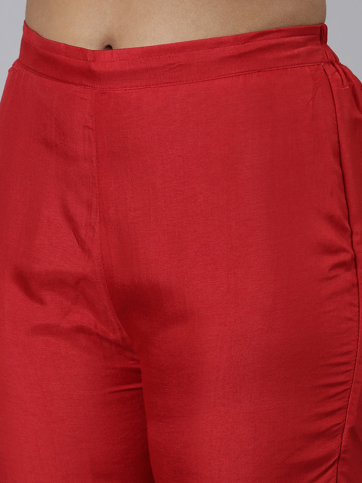 Neerus Red muslin printed kurta set with trouser and dupatta - detail view 2