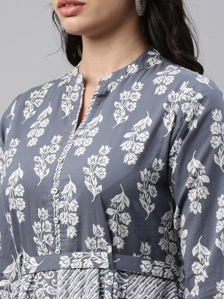 Neerus Grey cotton solid kurti - back view