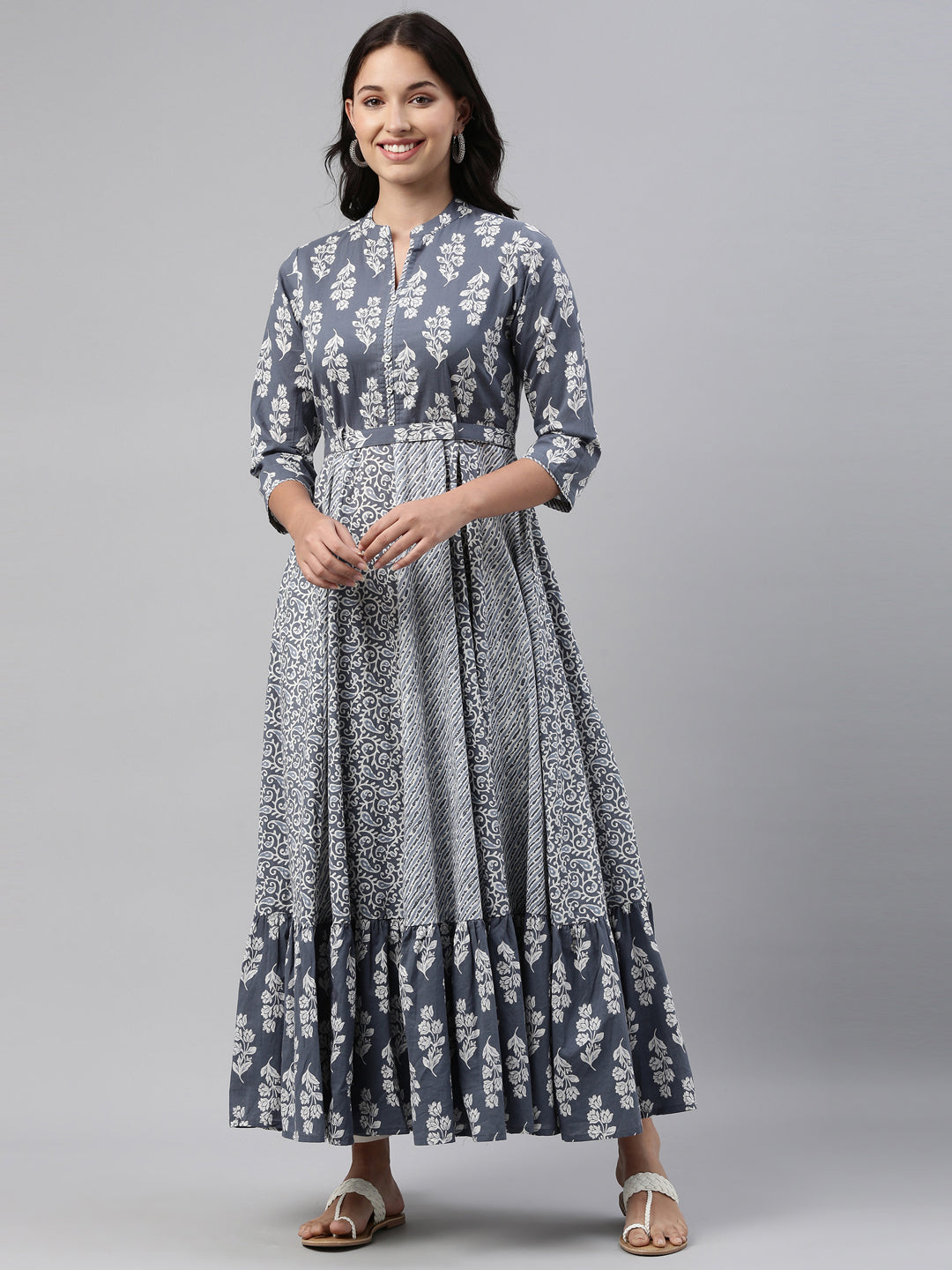 Neerus Grey cotton solid kurti - side view