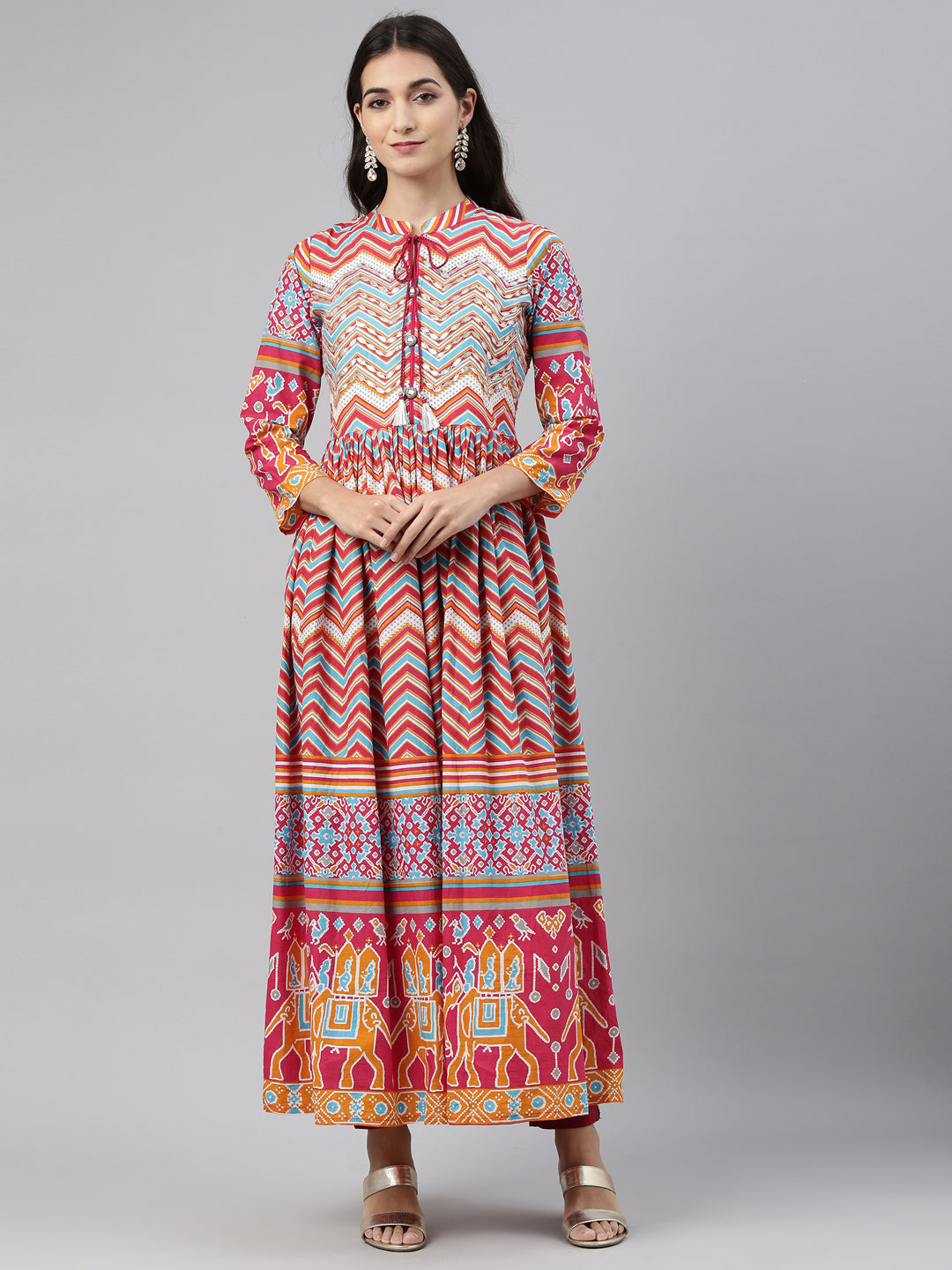 Neerus Multi cotton printed kurti tunic - detail view 3