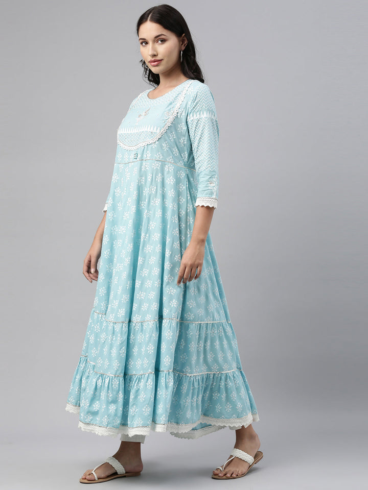 Neerus Blue cotton solid kurti tunic - side view