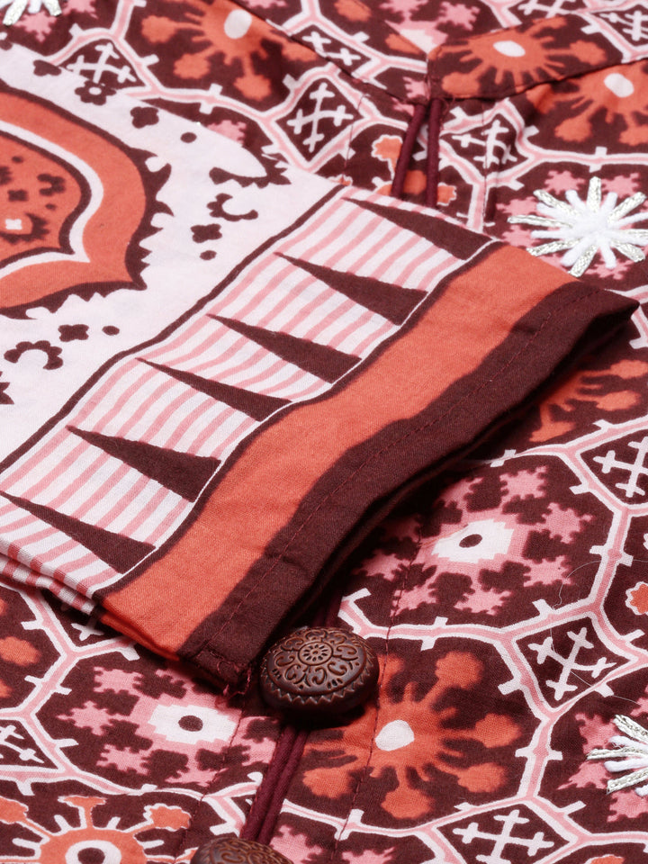 Neerus Maroon cotton solid kurti - side view