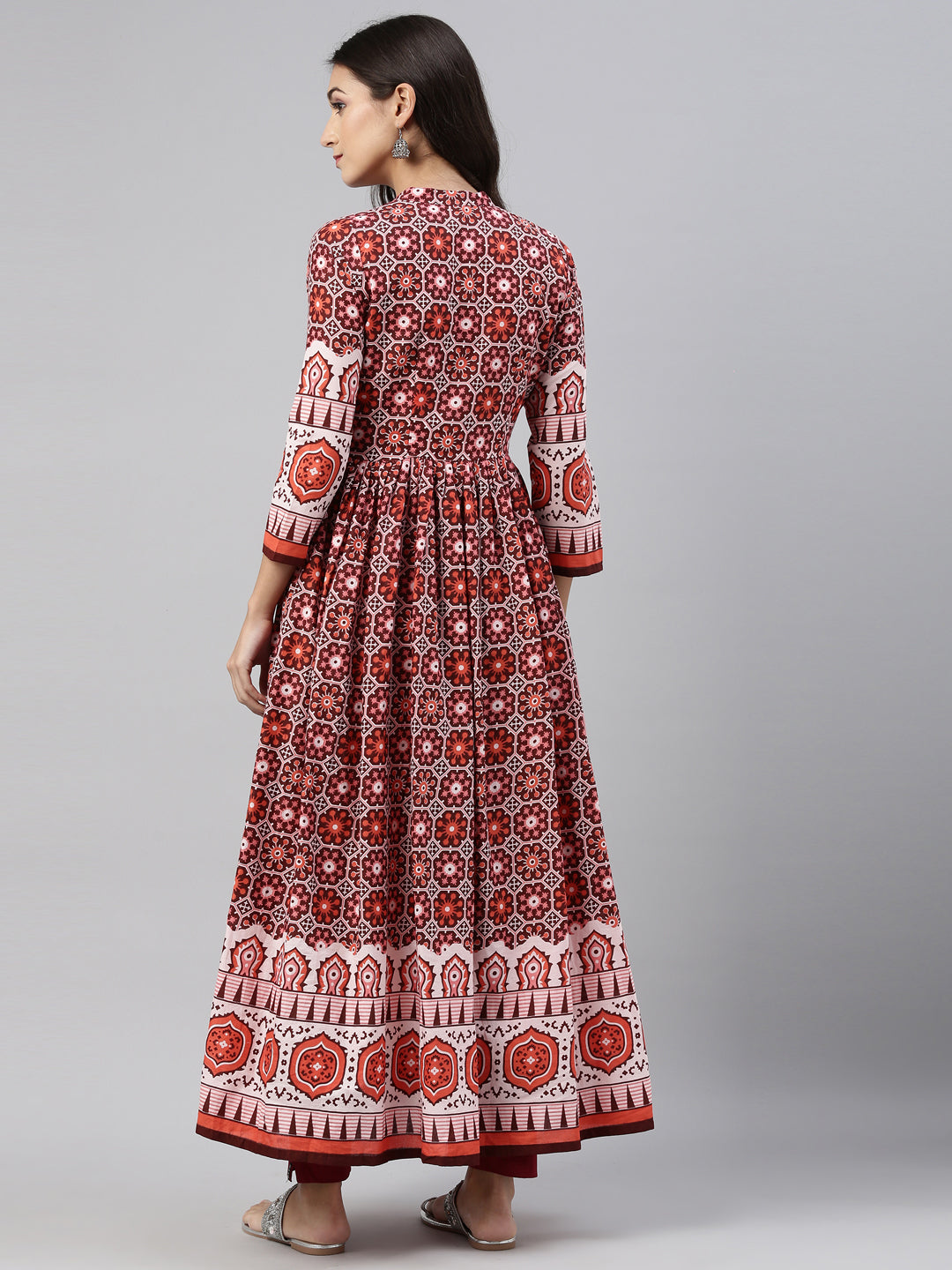 Neerus Maroon cotton solid kurti - detail view 3
